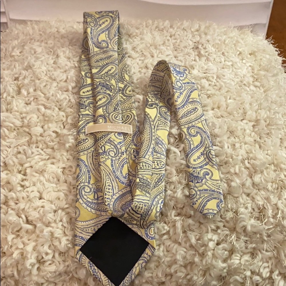 Michael kors necktie